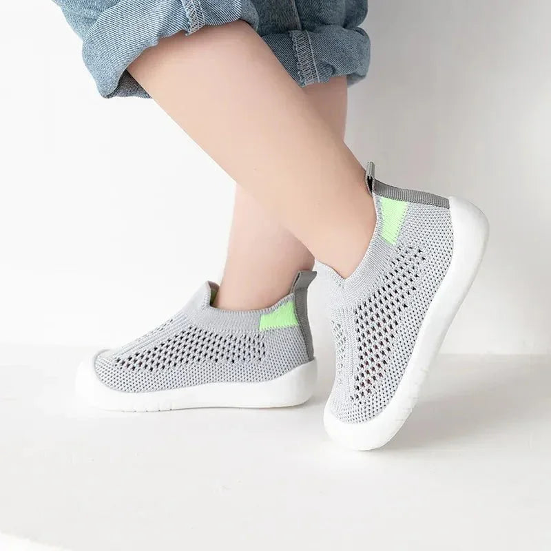 Sapatinho Baby Basics 👣😍